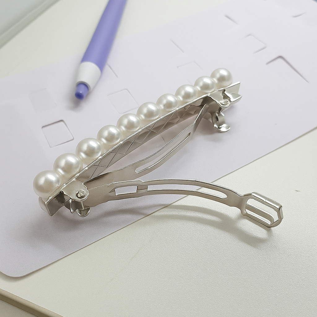 Silver Pearl Elegance Back Pin – Single Clip
